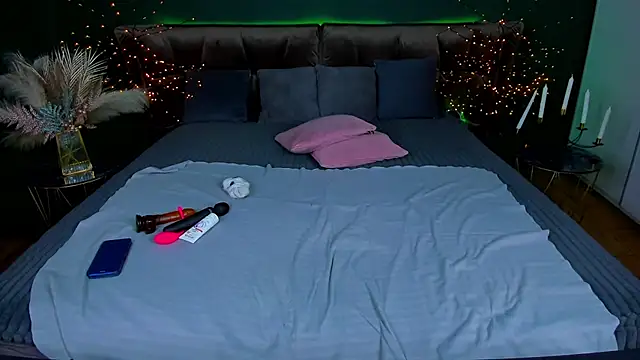 Kamilla Hot online show from March 7, 7:04 am