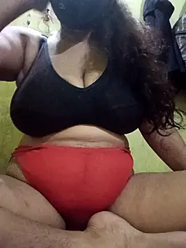 silkyrani123 online show from October 13, 6:10 pm