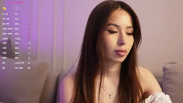 angel luisa online show from July 3, 3:51 pm