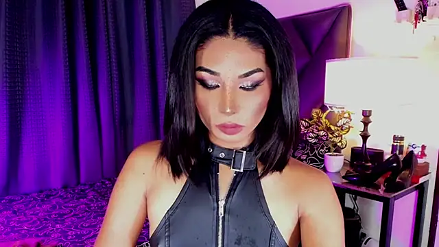 MaxxineMorenaTs online show from September 18, 12:31 am