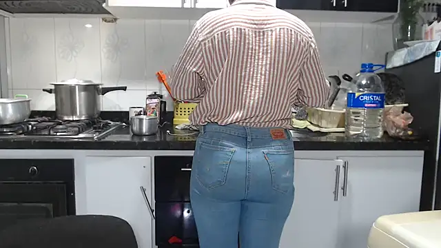 kateleyagrey online show from December 20, 9:30 pm