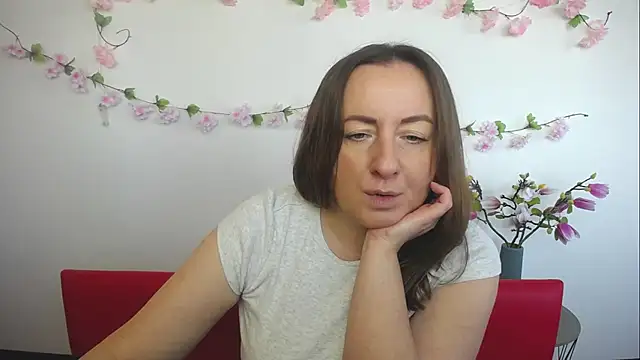 Abby Taylorr online show from September 19, 6:34 am