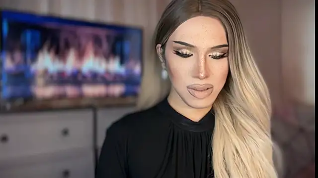 Ts glamxxxx online show from April 17, 12:02 am