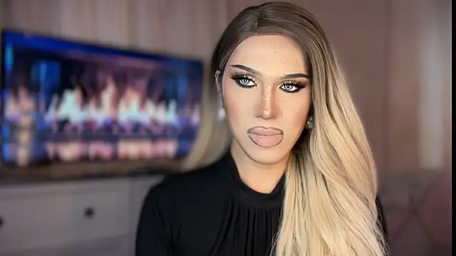 Ts glamxxxx online show from April 2, 1:36 am