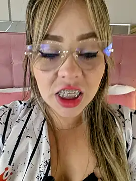 Charlotte93  online show from October 13, 1:58 pm