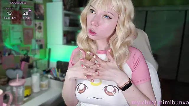 freya sunny online show from April 30, 4:07 am