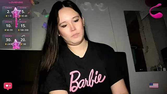 MeganEmmaWilson online show from April 7, 11:01 am