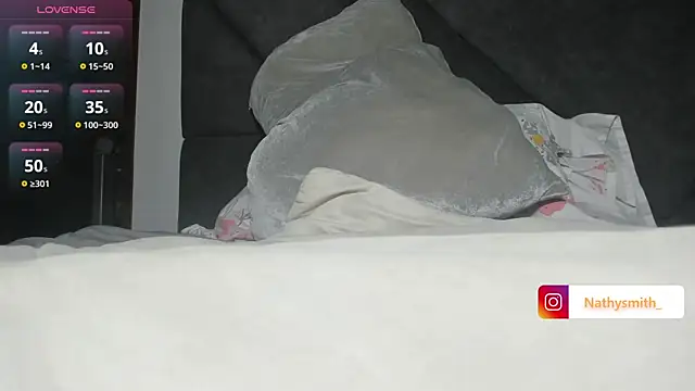 nathysmithxx online show from April 21, 2:51 am