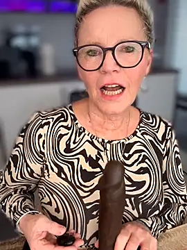 German Milf online show from October 7, 1:37 pm