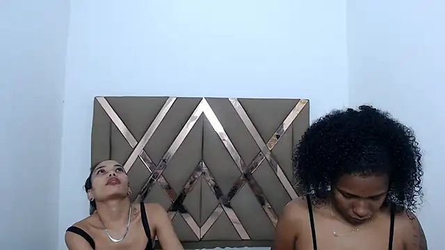 lizeth keilyn online show from April 18, 5:04 pm