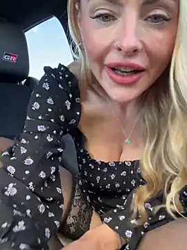 EmaSalis online show from October 10, 12:21 pm