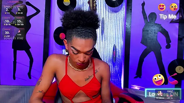 nickyminach  online show from February 5, 7:00 am