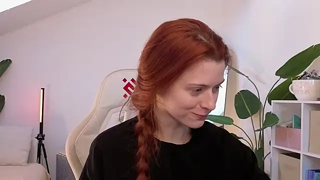 doll lesli online show from January 16, 11:39 am