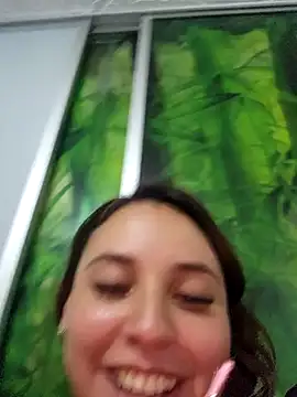 LizzRouse online show from October 8, 9:41 pm