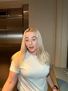 Strongqueen online show from January 7, 9:07 pm