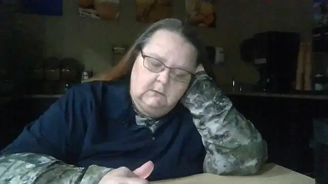 Hornybbw1978 online show from February 12, 8:49 am