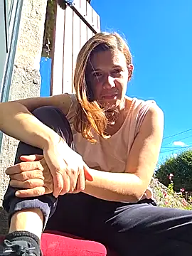 Lina lou4 online show from October 10, 11:48 am