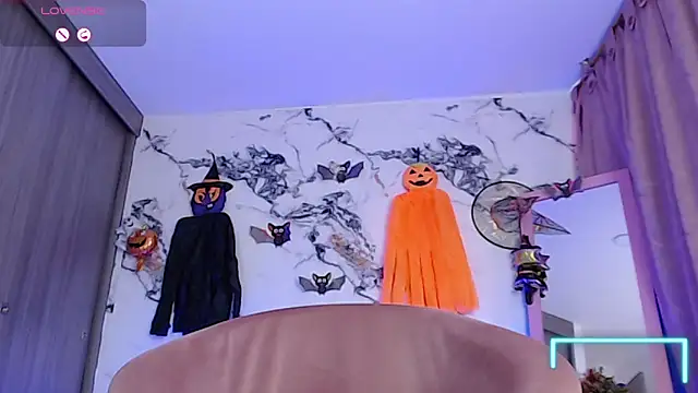 Annaross2 online show from October 16, 8:22 pm