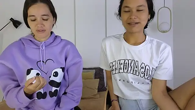 sexychanell 18 online show from April 10, 1:28 pm