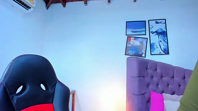 Gretta Queen online show from October 19, 3:47 pm