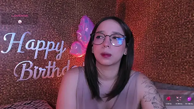 Apartment28 online show from June 22, 2:16 am