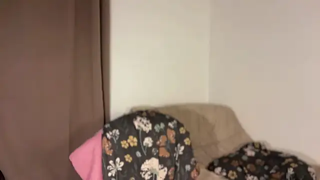 Sweet Delilah online show from November 14, 7:25 pm