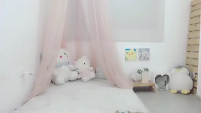 Youlittlepervertt  online show from October 30, 9:38 pm