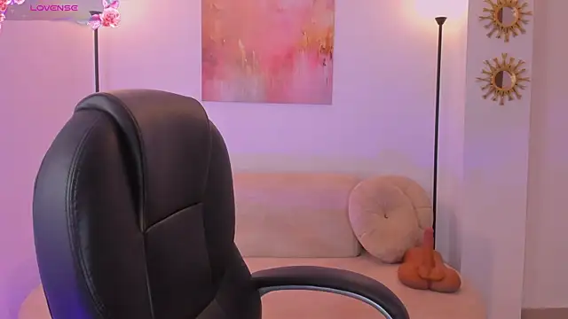 MariamRivera  online show from October 10, 3:11 am