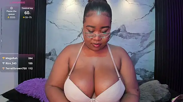 Darnellqueen online show from January 16, 4:08 am