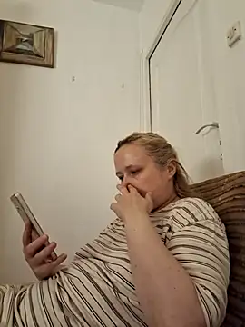 She-devilx online show from September 11, 7:14 pm