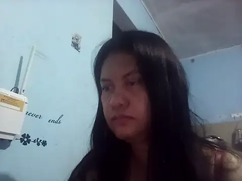 Honeybun25 online show from February 12, 2:19 pm