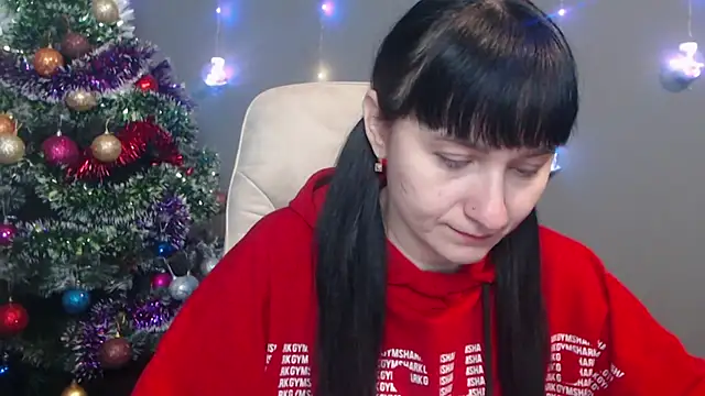 NinaFlawlees online show from December 5, 6:46 am