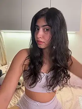 Gaby zahir  online show from March 14, 8:43 pm