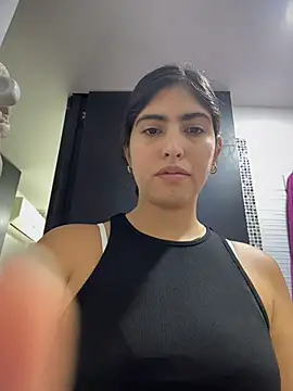 Gaby zahir  online show from January 18, 11:50 am