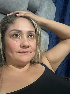 gabiTetas online show from June 25, 7:48 pm