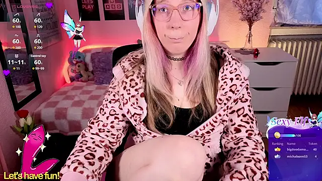 JustKerry online show from February 17, 10:47 am