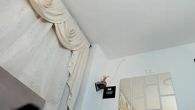 sarita loven online show from March 12, 5:10 am