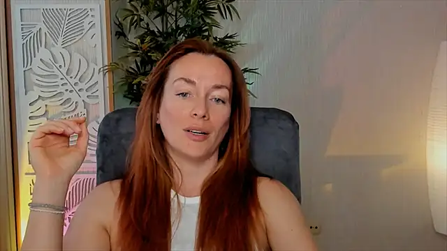 RebeccaMartinez online show from March 30, 10:48 am