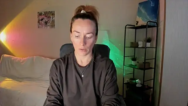 RebeccaMartinez online show from November 2, 11:24 am