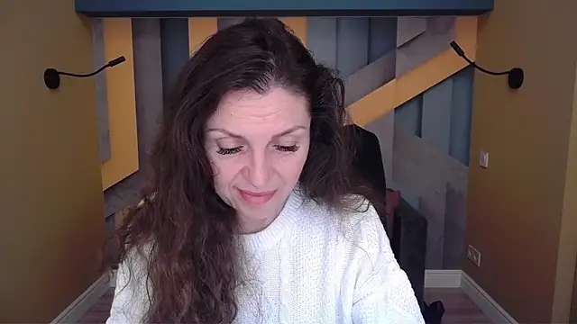 EllaLong online show from November 25, 12:40 pm