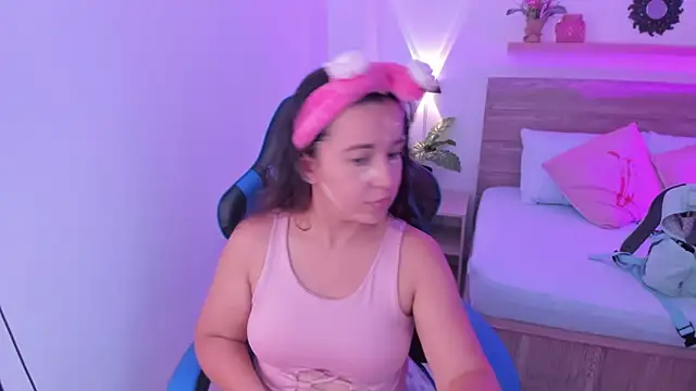 izaro22 online show from October 1, 1:16 pm