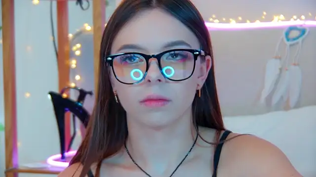 ElisabethDavis online show from September 12, 8:49 pm