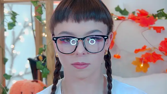 ElisabethDavis online show from September 28, 3:17 pm