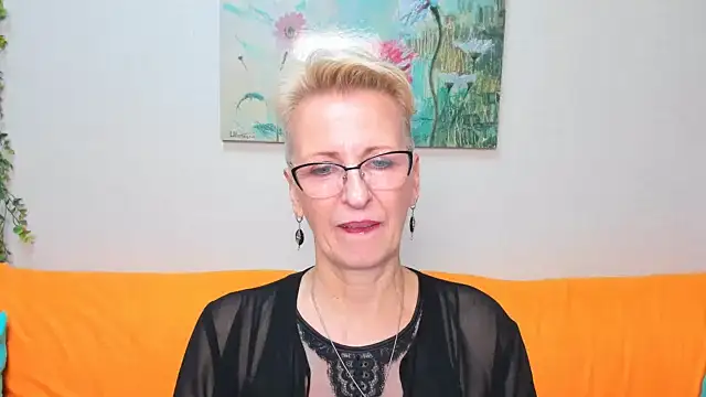 iamyourdream89 online show from November 28, 7:28 pm