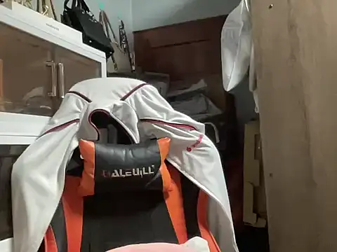 UrLove Marga online show from December 15, 10:59 pm