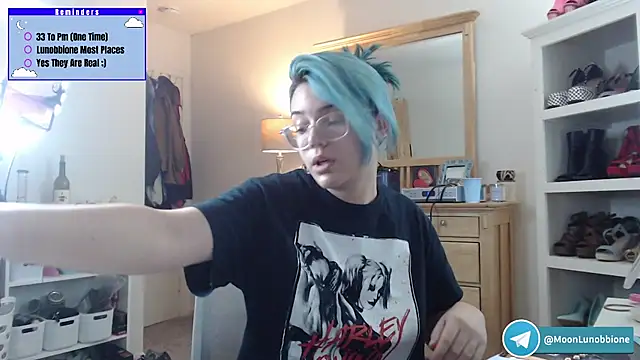 Lunobbione online show from April 16, 4:39 pm