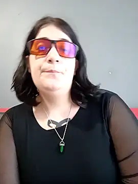 Lolabeluccia xh  online show from April 28, 6:06 am