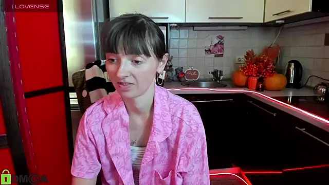 TayanaJons online show from October 11, 7:46 am