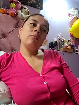 selena gomez2 online show from March 11, 1:36 pm