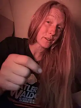 GoldenFlameGoddess online show from March 21, 7:24 am